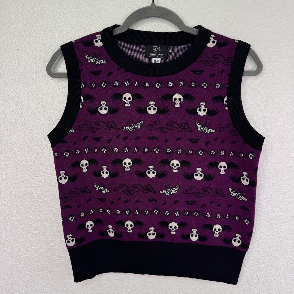 Unique Vintage Purple Skull & Bat Knit Sleeveless Sweater